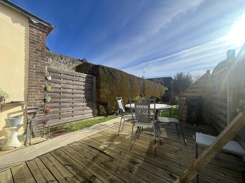 Maison - 90 m² - 4 pièces