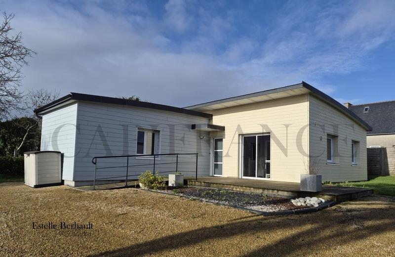 Maison - 177 m² - 8 pièces