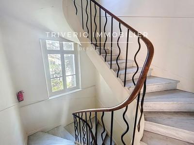 Appartement - 100 m² - 4 pièces