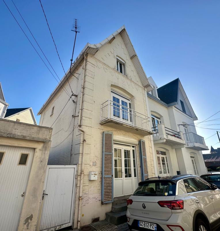 Maison - 99 m² - 5 pièces
