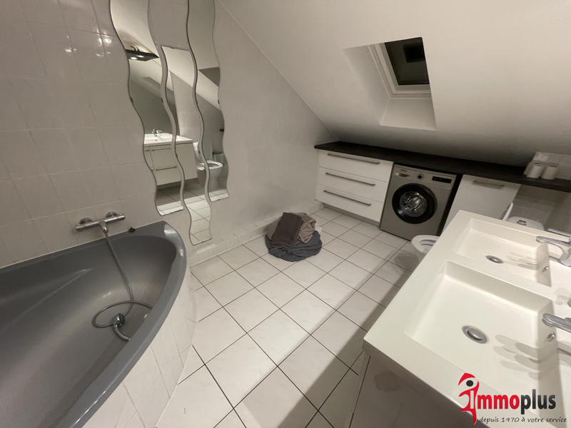 Maison - 163 m² - 6 pièces