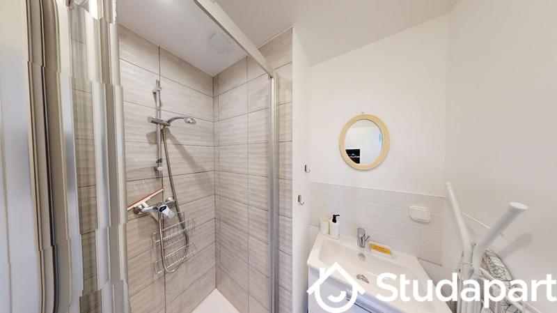 Chambre - 44 m² - 1 pièce