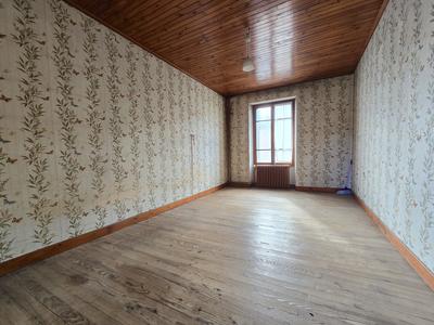 Maison - 180 m² - 10 pièces