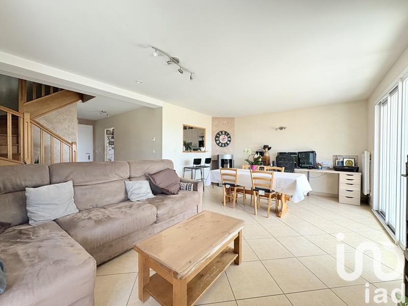 Maison - 120 m² - 5 pièces