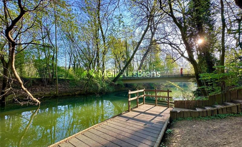 Appartement ancien - 62 m² - 4 pièces