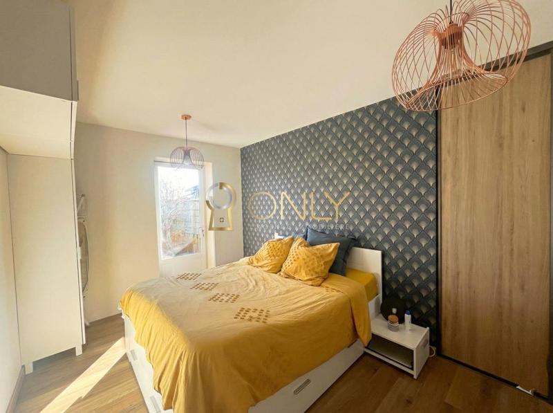 Maison - 105 m² - 4 pièces