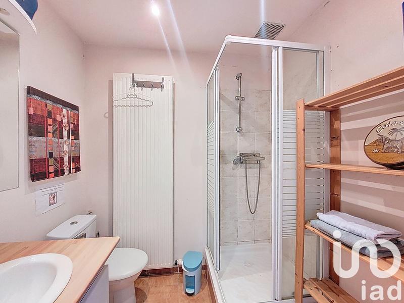 Maison - 255 m² - 9 pièces