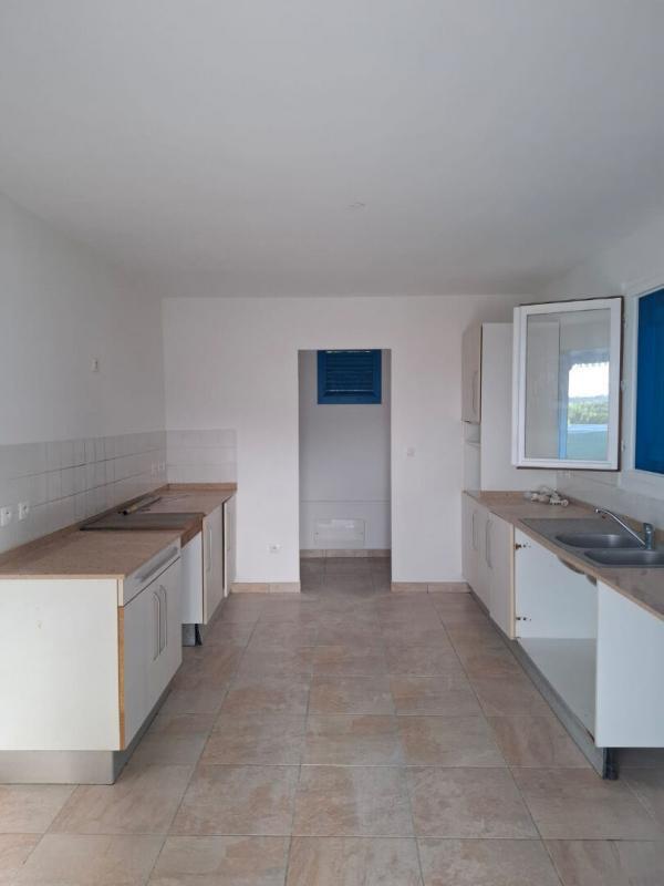 Villa - 96 m² - 4 pièces