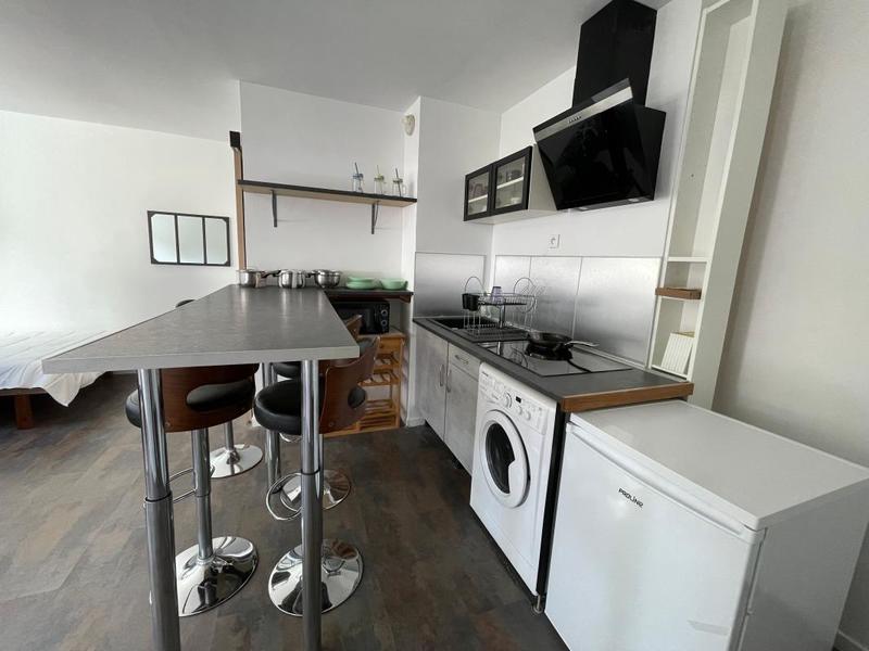 Studio - 28 m² - 2 pièces