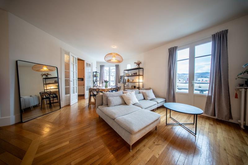 Appartement - 107 m² - 4 pièces