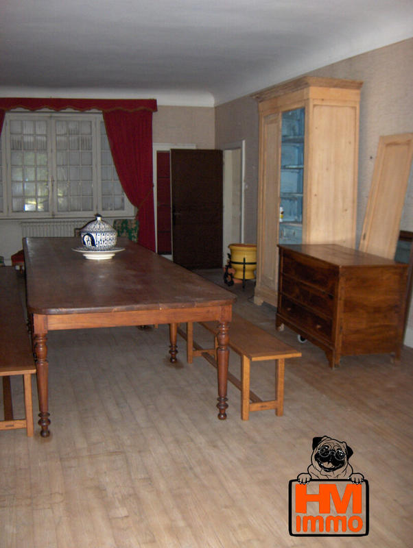 Maison - 450 m² - 20 pièces