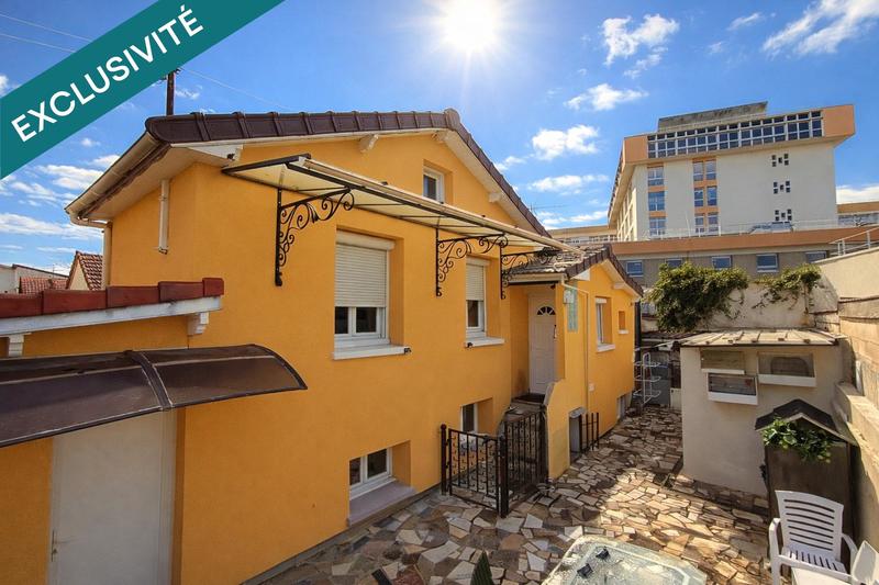 Maison de ville - 73 m² - 5 pièces