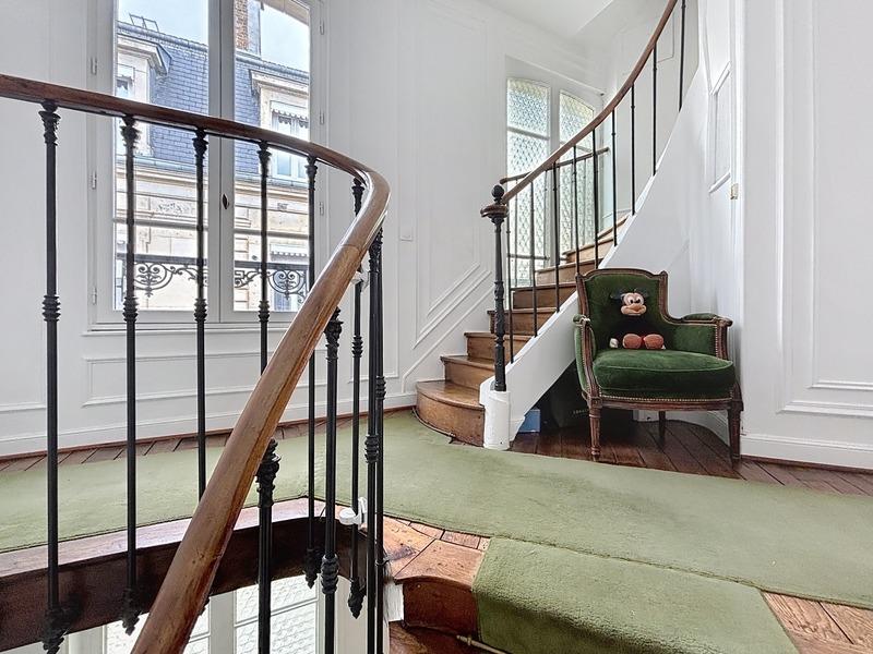 Maison de ville - 155 m² - 6 pièces