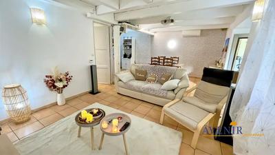 Maison - 84 m² - 5 pièces