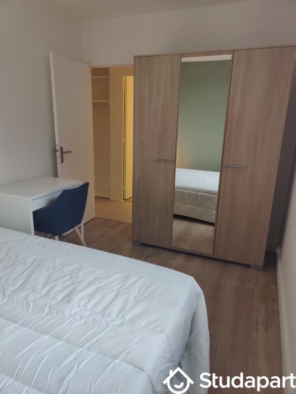 Chambre - 9 m² - 1 pièce