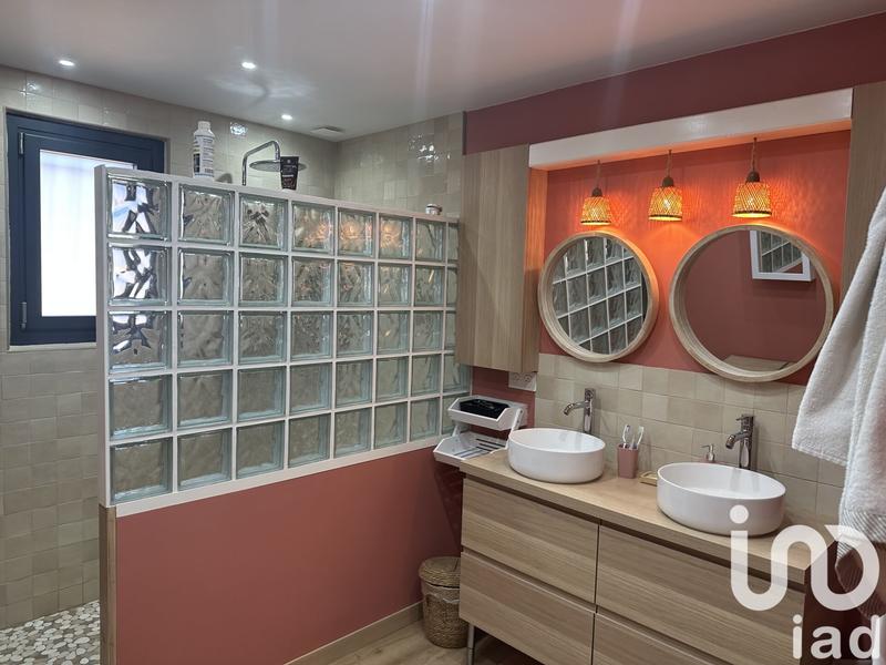 Maison - 122 m² - 5 pièces