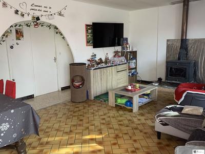 Maison traditionnelle - 108 m² - 4 pièces