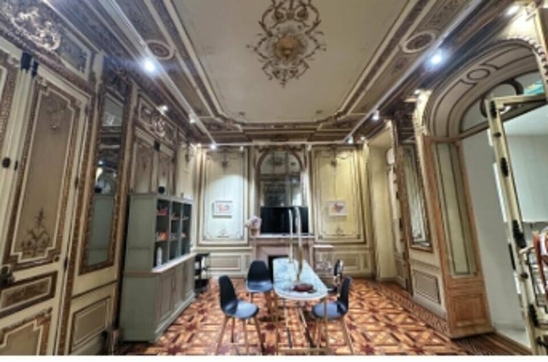 Bureau - 220 m² - 3 pièces