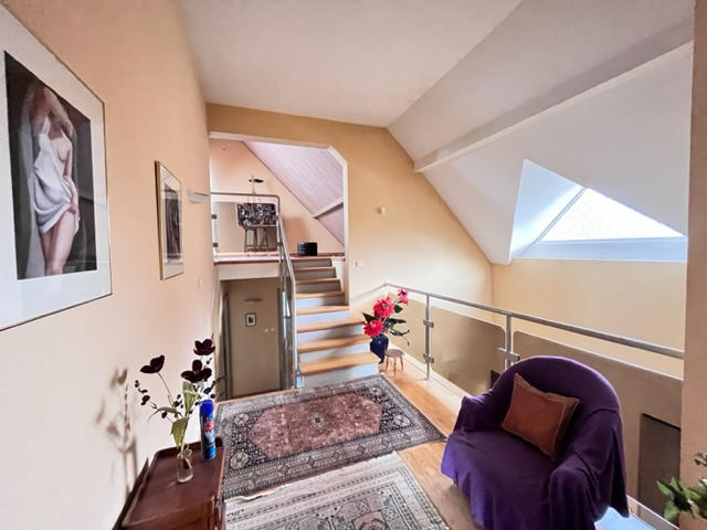 Maison - 180 m² - 6 pièces