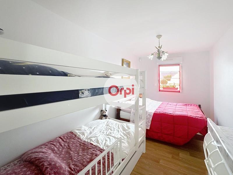 Appartement - 80 m² - 4 pièces