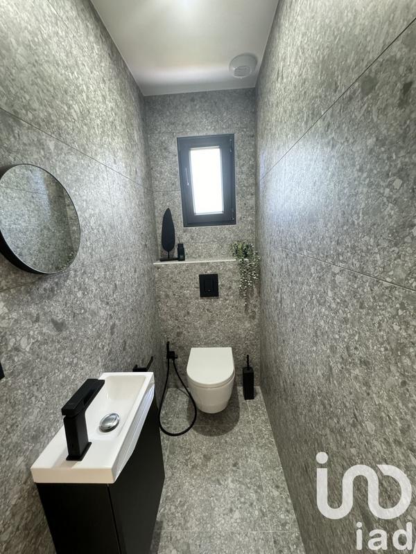 Maison - 146 m² - 7 pièces