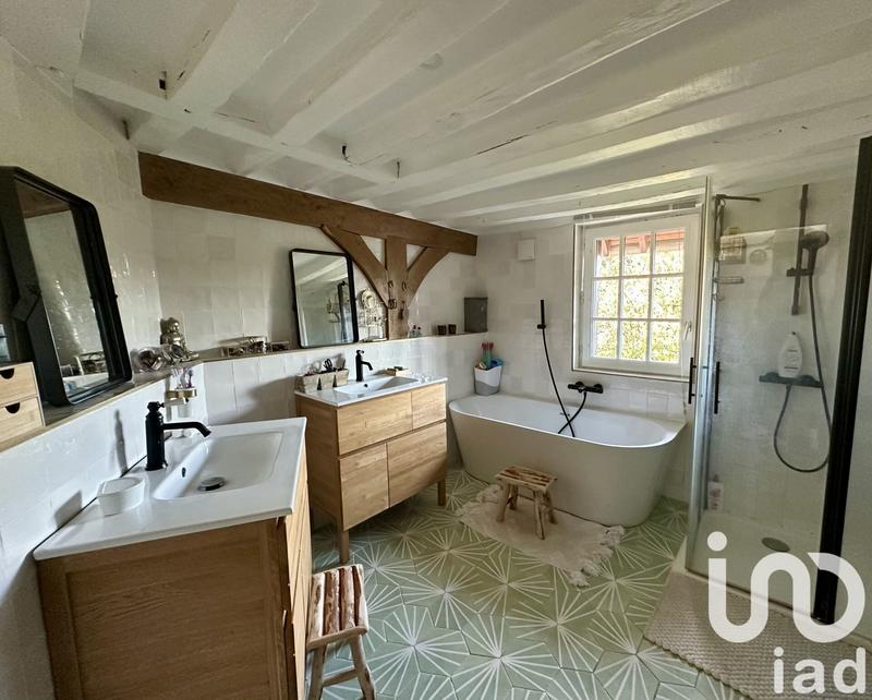 Maison - 180 m² - 6 pièces