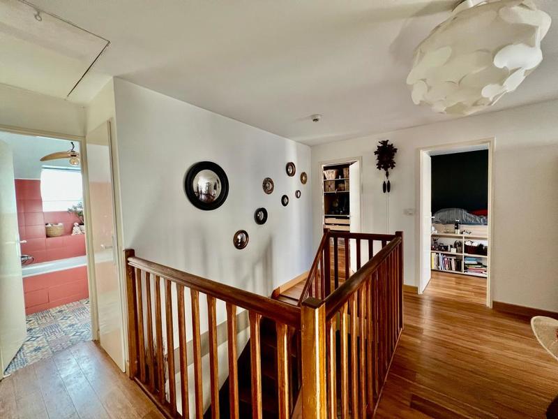 Maison - 145 m² - 6 pièces