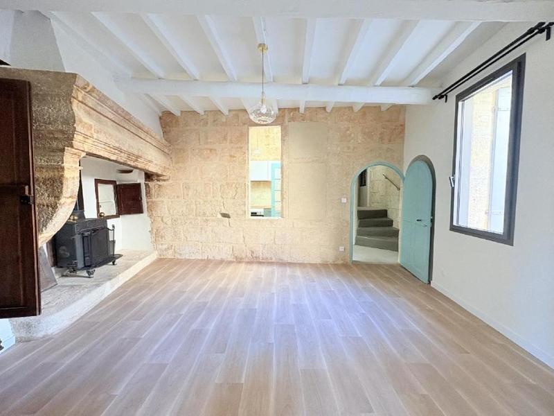 Maison - 96 m² - 4 pièces