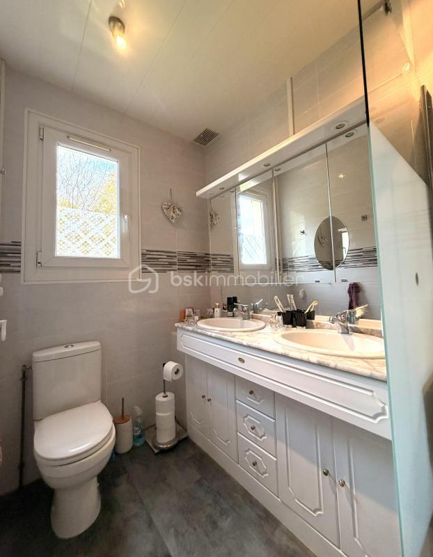 Maison - 105 m² - 4 pièces