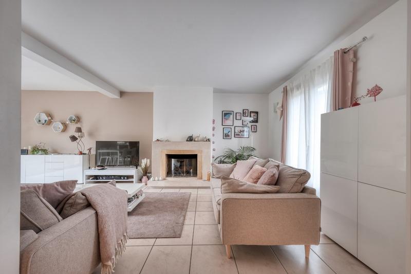 Maison - 133 m² - 6 pièces