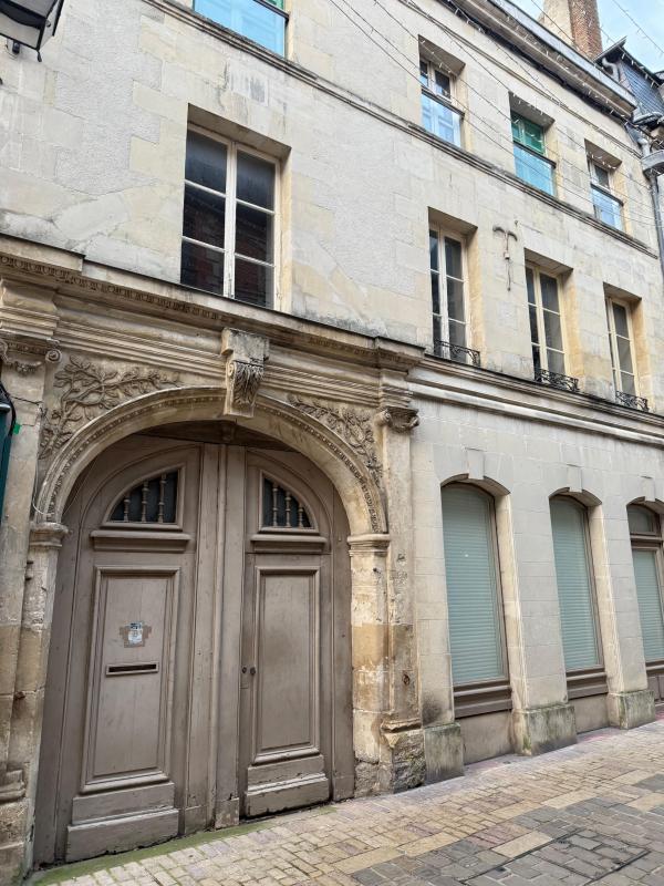 Maison - 200 m² - 6 pièces