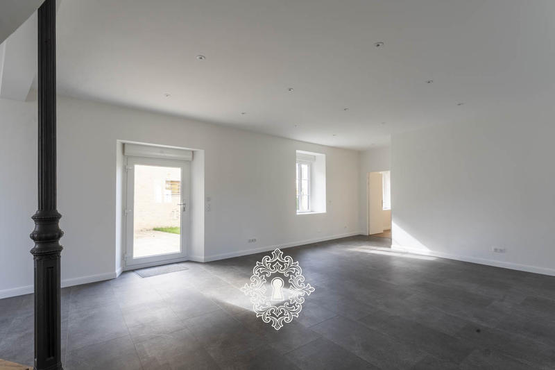 Maison - 185 m² - 5 pièces