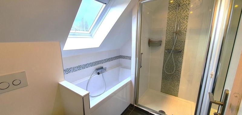 Pavillon - 160 m² - 6 pièces