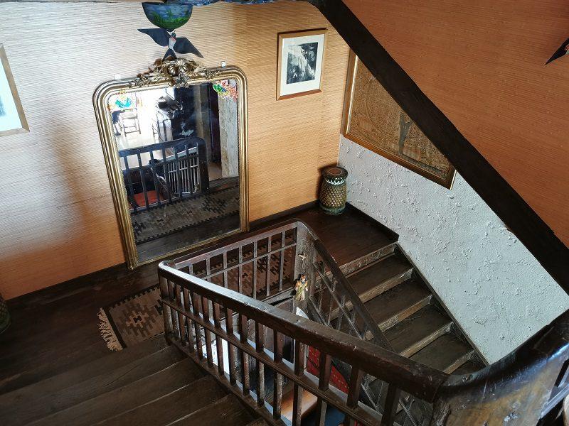 Maison - 468 m² - 12 pièces