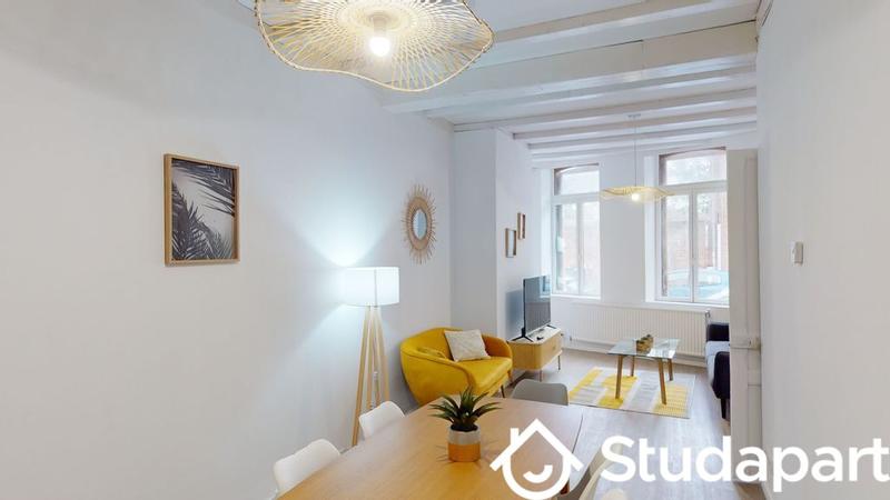 Chambre - 101 m² - 1 pièce