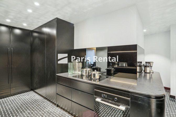 Appartement - 216 m² - 4 pièces