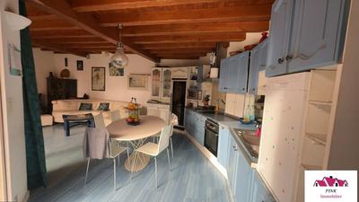 Immeuble - 611 m² - 1 pièce