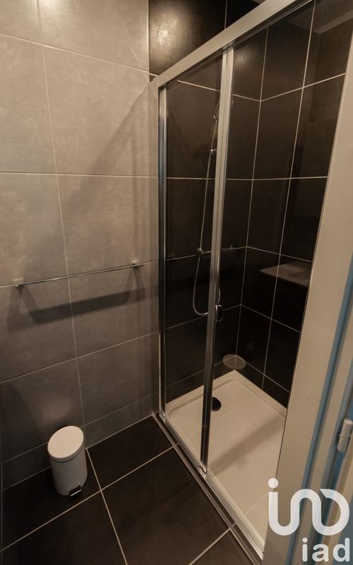 Appartement - 85 m² - 5 pièces