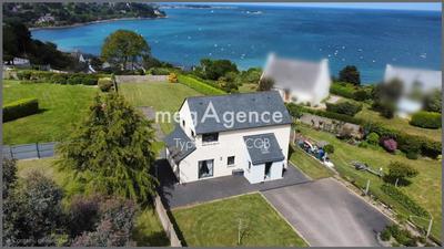 Maison - 121 m² - 5 pièces