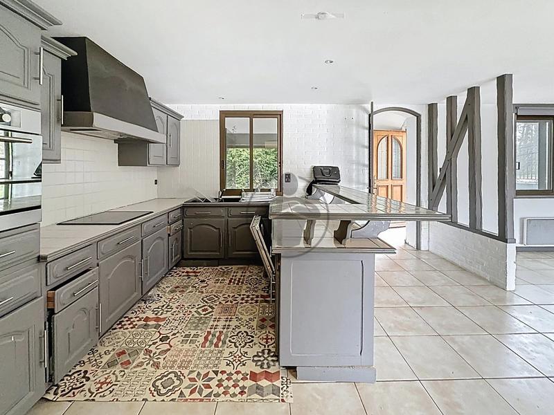 Maison - 150 m² - 7 pièces