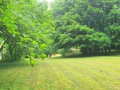 Maison - 420 m² - 10 pièces