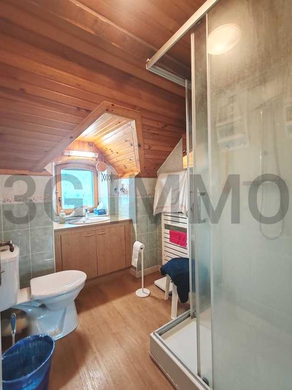 Maison - 85 m² - 5 pièces