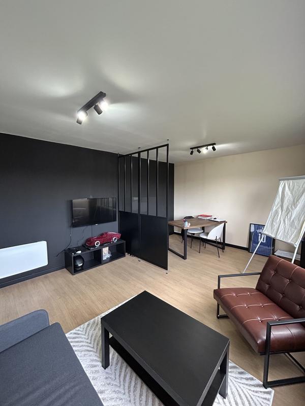 Bureau - 20 m² - 1 pièce