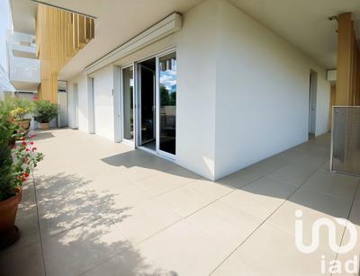 Appartement - 69 m² - 3 pièces