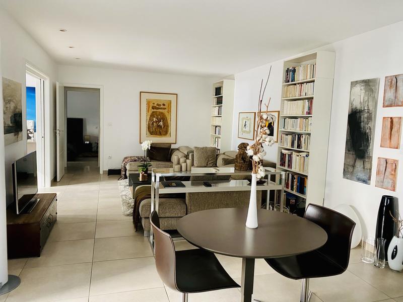 Appartement - 70 m² - 2 pièces