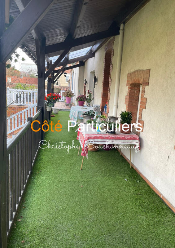 Immeuble - 174 m² - 7 pièces