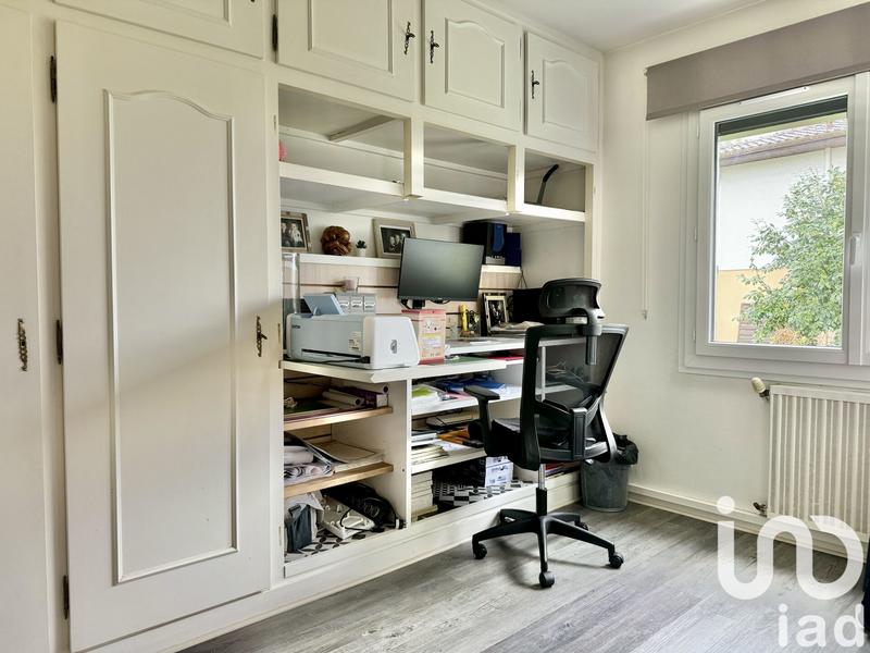 Maison - 250 m² - 9 pièces