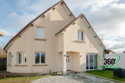 Maison - 150 m² - 6 pièces