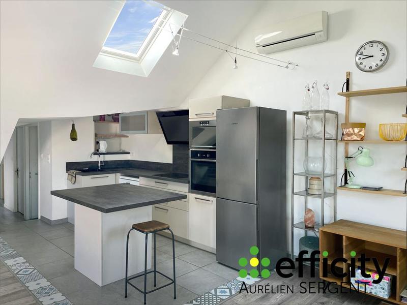 Appartement - 100 m² - 4 pièces