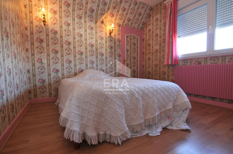 Maison - 127 m² - 6 pièces